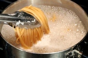 cooking pasta boiling water