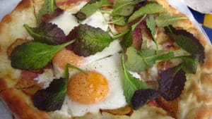 egg-pizza