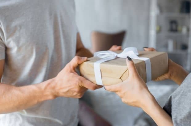 3 Mistakes To Avoid When Giving Gifts