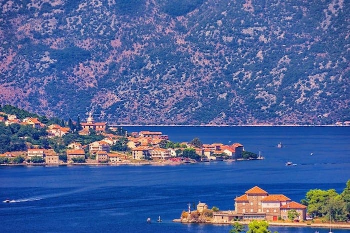 34915415262 4bb2e611a9 c copy 1