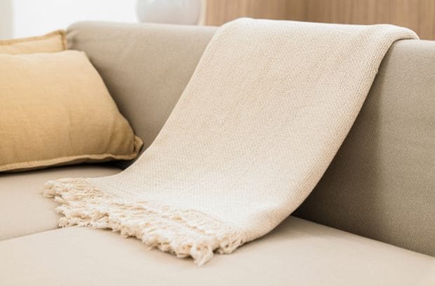 Top Fabrics To Keep You Warm and Cozy This Fall