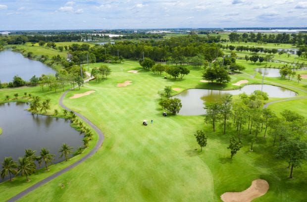 Top Tips for Preparing Your Golf Course for Spring