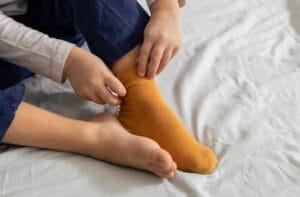 BackpacksUSA 371614 childyellowsock Image1